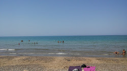 Spiaggia Solfarelli'in fotoğrafı uçurumlarla desteklenmiş