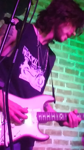 Pub «The House Pub», reviews and photos, 16 South Riverside Drive, St Charles, IL 60174, USA