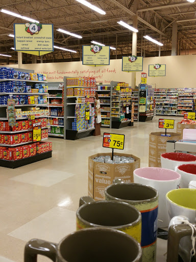 Grocery Store «Hannaford Supermarket», reviews and photos, 401 E Albany St, Herkimer, NY 13350, USA