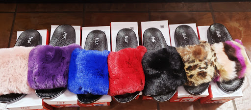 Cosmetics Store «King Beauty Supply», reviews and photos, 1163 N Arlington Ave, Indianapolis, IN 46219, USA