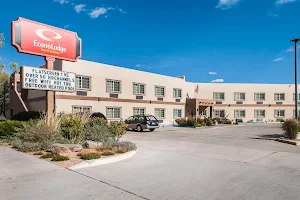 Econo Lodge Inn & Suites image