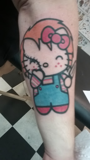 Tattoo Shop «Cowboys Ta2z», reviews and photos, 1270 E Columbia Ave # B, Battle Creek, MI 49014, USA