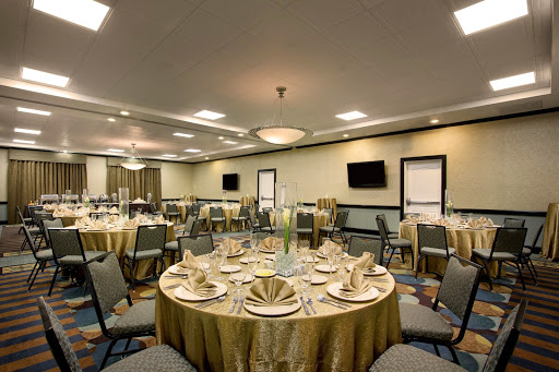 Hotel «Hilton Garden Inn Tyler», reviews and photos, 220 E Grande Blvd, Tyler, TX 75703, USA