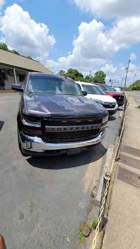 Used Car Dealer «E & S Auto Sales», reviews and photos, 2115 Nolensville Pike, Nashville, TN 37211, USA
