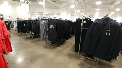 Clothing Store «K&G Fashion Superstore», reviews and photos, 4625 S Cooper St, Arlington, TX 76017, USA