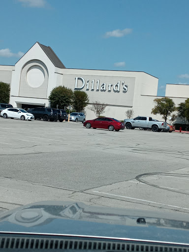 Shopping Mall «Rolling Oaks Mall», reviews and photos, 6909 N Loop 1604 E, San Antonio, TX 78247, USA