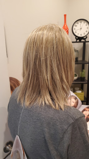 Beauty Salon «Salon Whimz», reviews and photos, 3030 Frank Scott Pkwy W, Belleville, IL 62223, USA