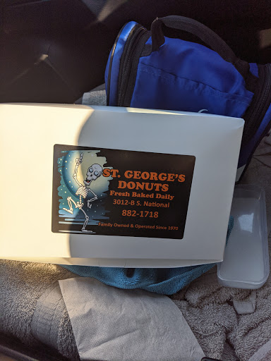 Donut Shop «St George Donut Shop», reviews and photos, 3012 S National Ave, Springfield, MO 65804, USA