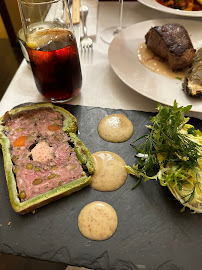 Plats et boissons du Restaurant français Restaurant Victor à Paris - n°11