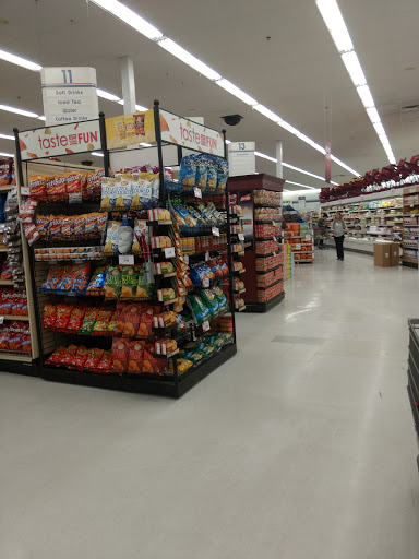 Supermarket «Hy-Vee», reviews and photos, 640 Lincoln Way, Ames, IA 50010, USA