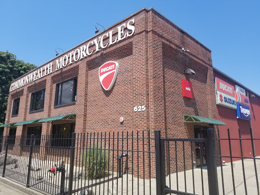 Motorcycle Dealer «Commonwealth Motorcycles», reviews and photos, 625 E Jefferson St, Louisville, KY 40202, USA