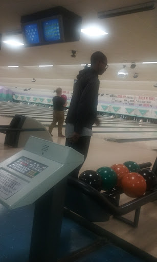 Bowling Alley «Herrill Lanes», reviews and photos, 465 Herricks Rd, New Hyde Park, NY 11040, USA