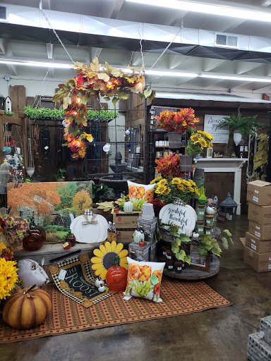 Florist «Sharp Floral & Gifts», reviews and photos, 584 Broadway Ave, New Johnsonville, TN 37134, USA
