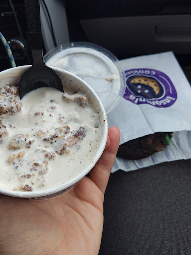 Cookie Shop «Insomnia Cookies», reviews and photos, 6301 Delmar Blvd, University City, MO 63130, USA