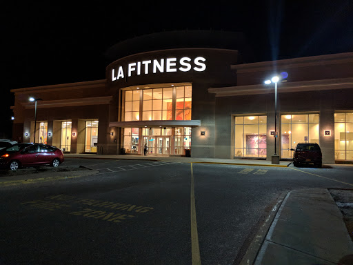Gym «LA Fitness», reviews and photos, 5 Gateway Blvd, Patchogue, NY 11772, USA