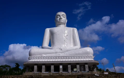 Athugala Buddha Statue ඇතුගල බුද්ධ ප්‍රතිමාව image
