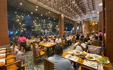 Nhà Hàng Hải Sản Đà Nẵng - Brilliant Seafood Restaurant image