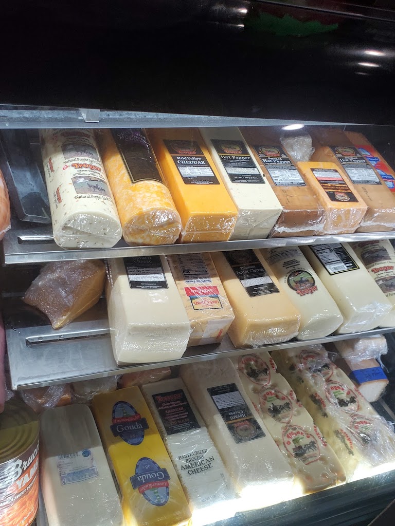 Linita's Deli & Market 37137