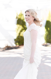 Allison Hopkins Photography - Photo 5 - Car repair in , Cleveland