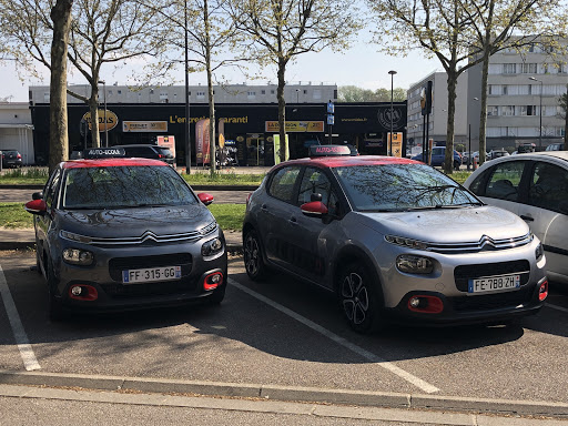 Auto-école Carina à Les Mureaux, Yvelines