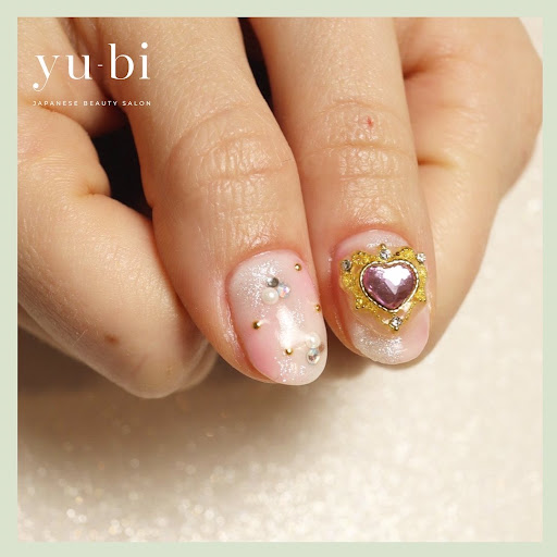 Yu-Bi Salon de Beauté - Nail Art, Maquillage semi-permanent, Microblading rehaussement de cils, Green Peel, Formation