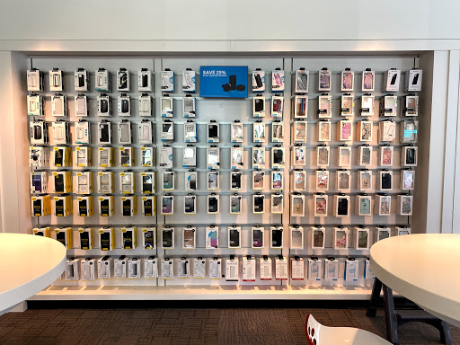 Cell Phone Store «AT&T», reviews and photos, 1251 Lawson Dr, Howell, MI 48843, USA