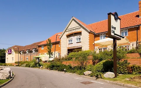 Premier Inn Petersfield hotel image