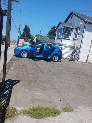 Berto Car Wash en San Pablo
