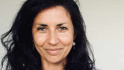 Nadia KHOUDI à Biganos