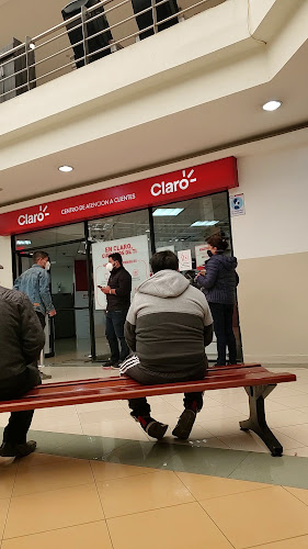 Centro de atencion al cliente CLARO - Centro comercial