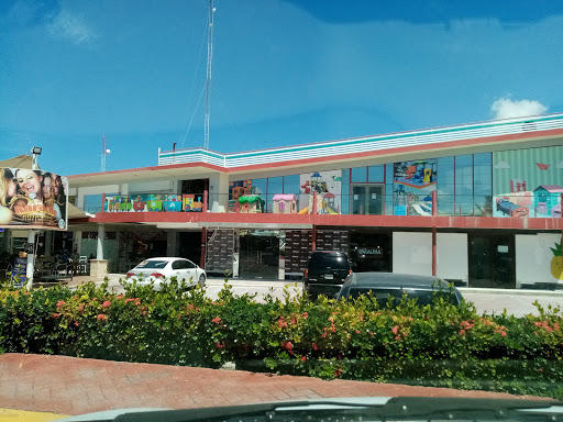 Centros comerciales abiertos los domingos en Punta Cana