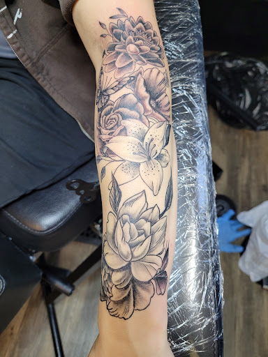 Explore muhammad ali tattoo ideas, creative tattoo ideas in Muncie, available at Obscura Tattoo shop and Oddity Collective