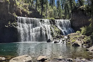 McCloud River Falls Trailhead image