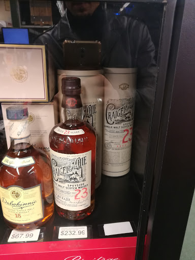 Liquor Store «Spirit Shop», reviews and photos, 2077 Marlton Pike East, Cherry Hill, NJ 08003, USA