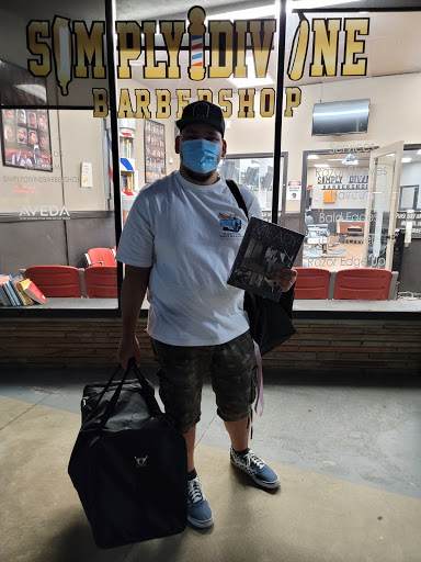 Barber Shop «Simply Divine Barber Shop», reviews and photos, 315 W Huntington Dr, Monrovia, CA 91016, USA