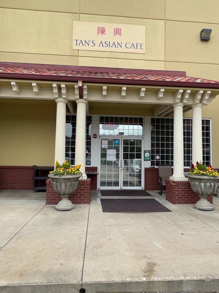 Tan's Asian Cafe 32308