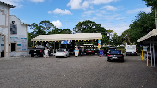 Car Wash «Jupiter Auto Spa and Lube Center», reviews and photos, 220 Maplewood Dr, Jupiter, FL 33458, USA