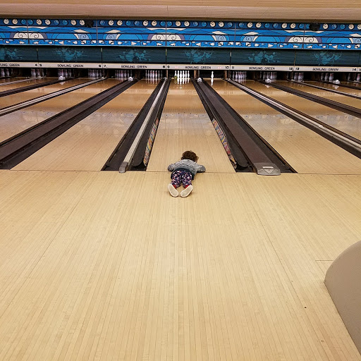 Sports Complex «Bowling Green Sports Center», reviews and photos, 243 W Roosevelt Rd, West Chicago, IL 60185, USA