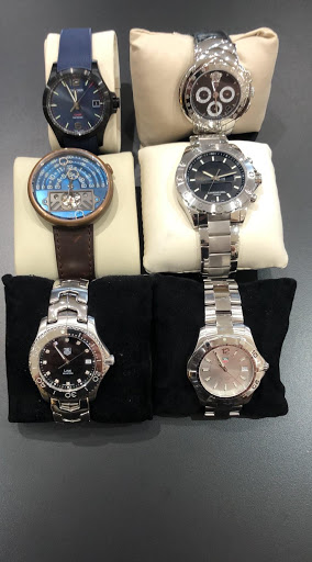 Pawn Shop «Paramount Pawn and Jewelry», reviews and photos, 10660 US-1, Port St Lucie, FL 34952, USA