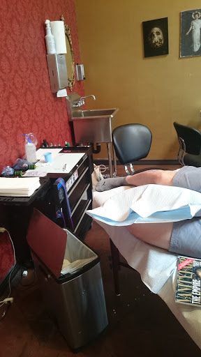 Tattoo Shop «High Voltage Tattoo Nc», reviews and photos, 1259 N La Brea Ave, West Hollywood, CA 90038, USA