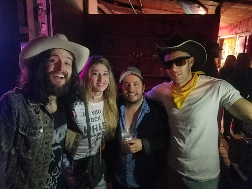 Bar «Firehouse Saloon and Badlands Radio», reviews and photos, 5930 Southwest Fwy, Houston, TX 77057, USA