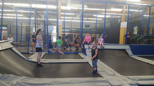 Recreation Center «G6 Airpark», reviews and photos, 10414 SE Washington St, Portland, OR 97216, USA