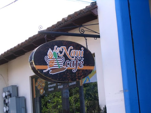 La Nani Café
