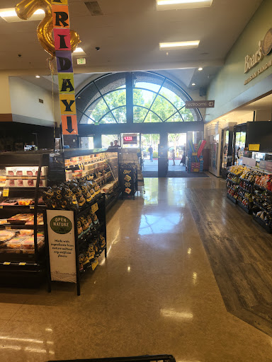 Safeway image