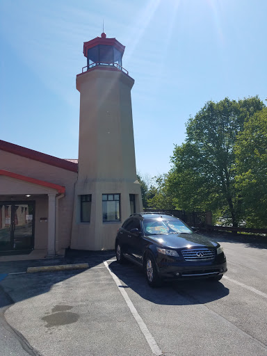 Self-Storage Facility «Public Storage», reviews and photos, 5085 West Chester Pike, Newtown Square, PA 19073, USA