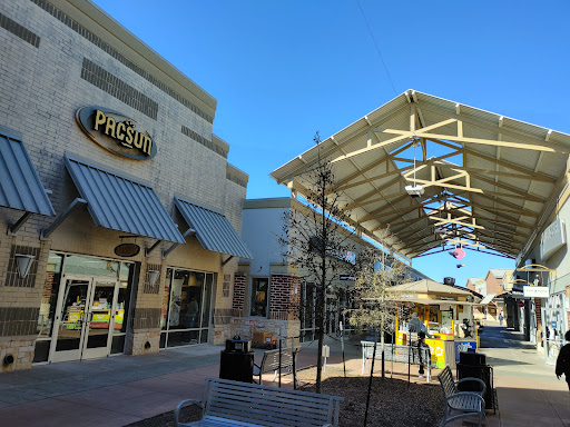 Shopping Mall «Houston Premium Outlets», reviews and photos, 29300 Hempstead Rd, Cypress, TX 77433, USA