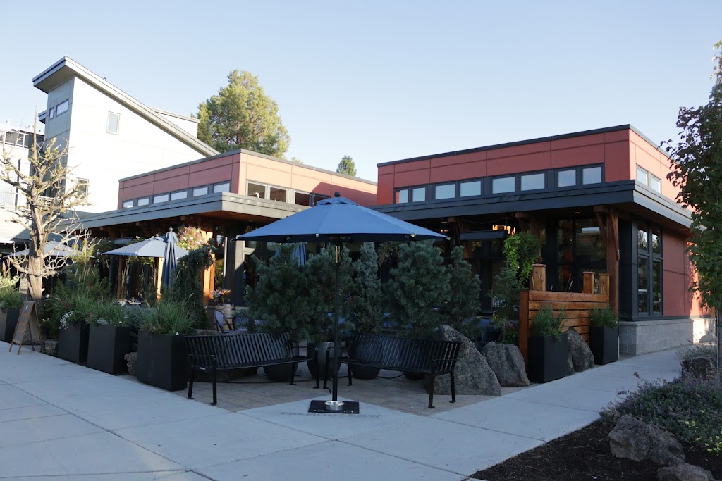 Mountain Burger 97703