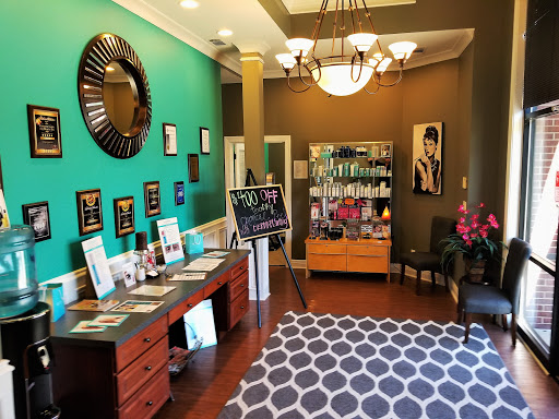 Hair Removal Service «Cosmetic Laser and Beauty Spa», reviews and photos, 3026 Eastpoint Pkwy, Louisville, KY 40223, USA