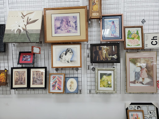 Thrift Store «The Salvation Army Family Store & Donation Center», reviews and photos, 4620 SE 14th St, Des Moines, IA 50315, USA