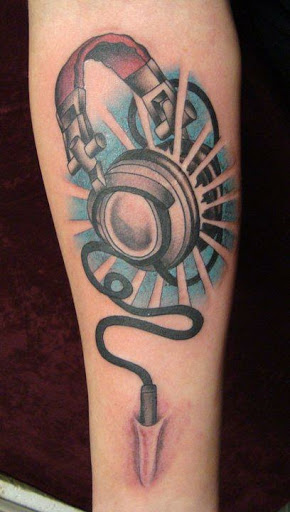 Tattoo Shop «Royalty Tattoo», reviews and photos, 126 Laurel Rd, East Northport, NY 11731, USA